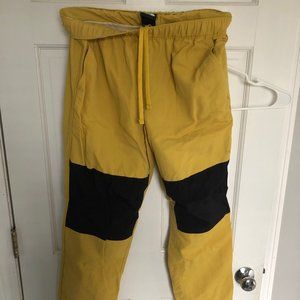 The North Face Men's Yellow Class V Pant